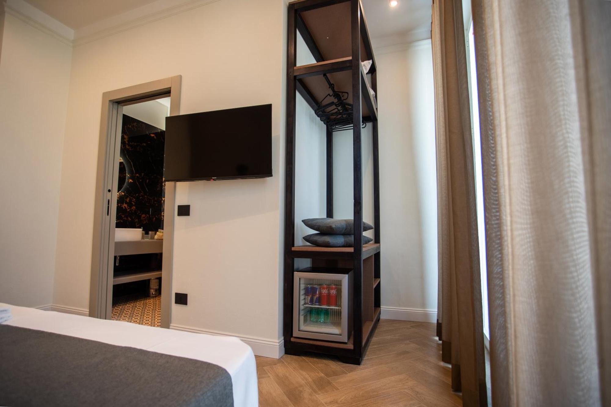 Boemi Smart Suites Naples Extérieur photo