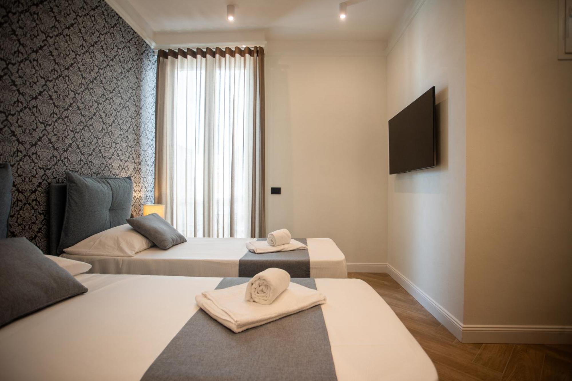 Boemi Smart Suites Naples Extérieur photo